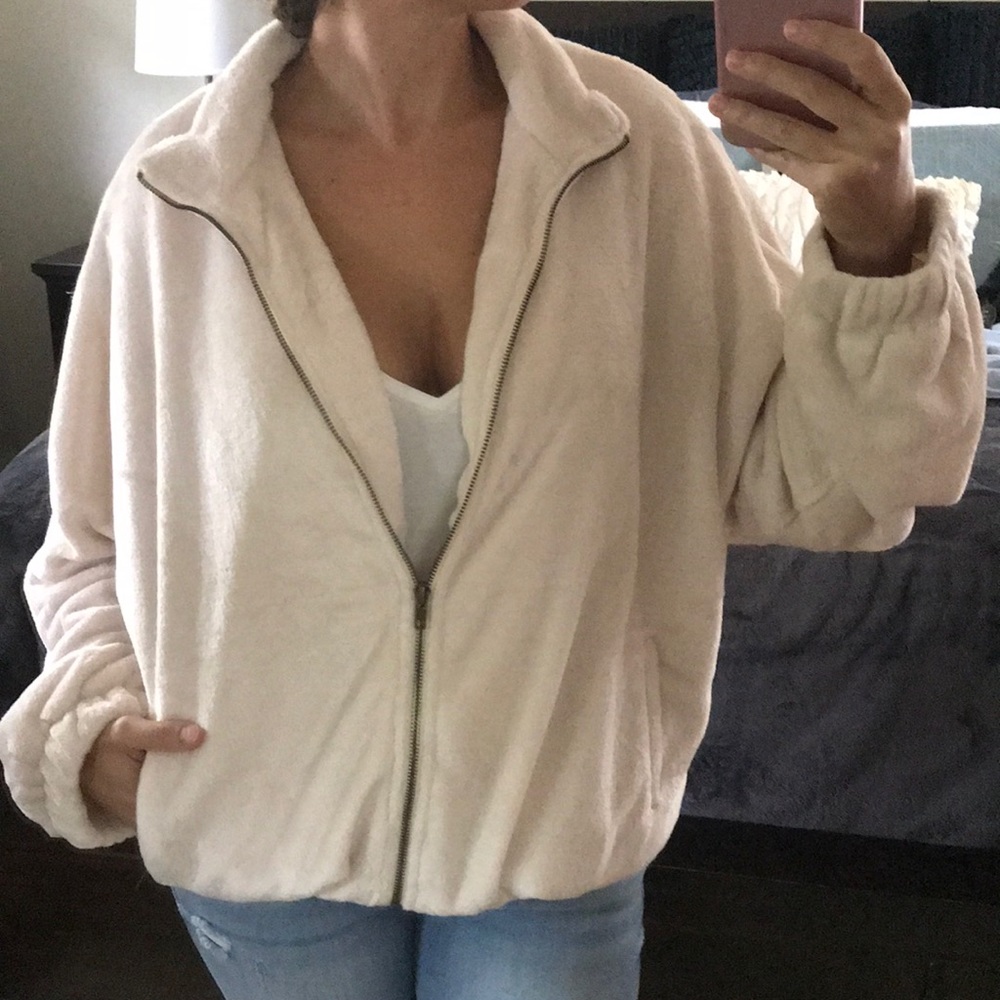 LAST1️⃣ Polar Bear Ultra soft zip oversized jacket - Picture 3 of 8